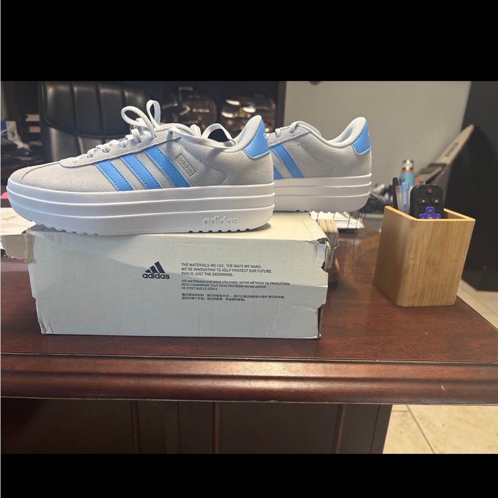 Adidas VL Court bold J size 5